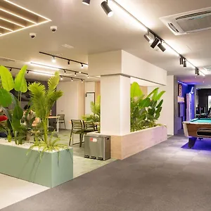 فندق-كبسولة Futurotel Malagueta, مالقة